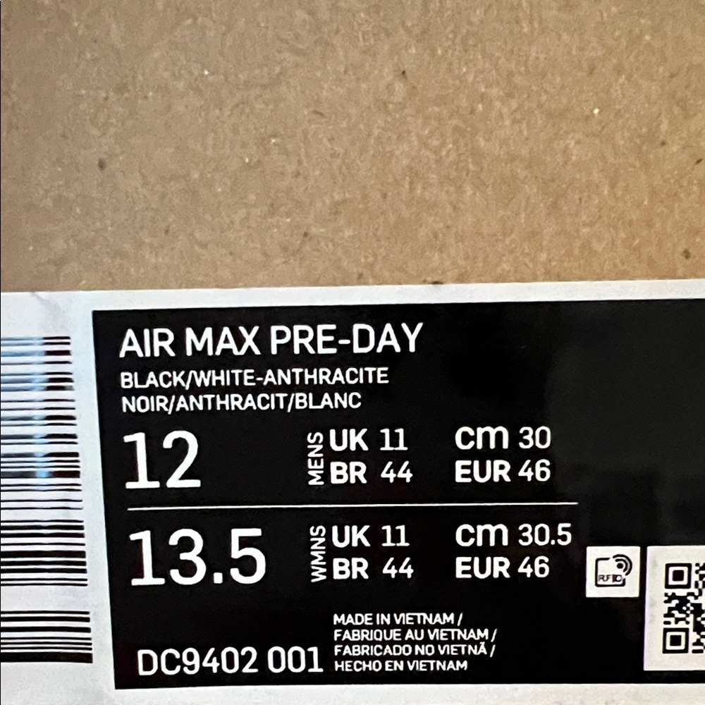 Nike Air Max Pre Day Sneakers - Picture 4 of 4